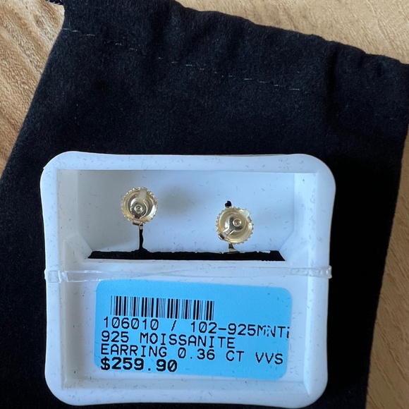 Moissanite Rounded Square Earrings 0.36 CTW, VVS D Color – 925 Silver, Gold - Picture 6 of 6